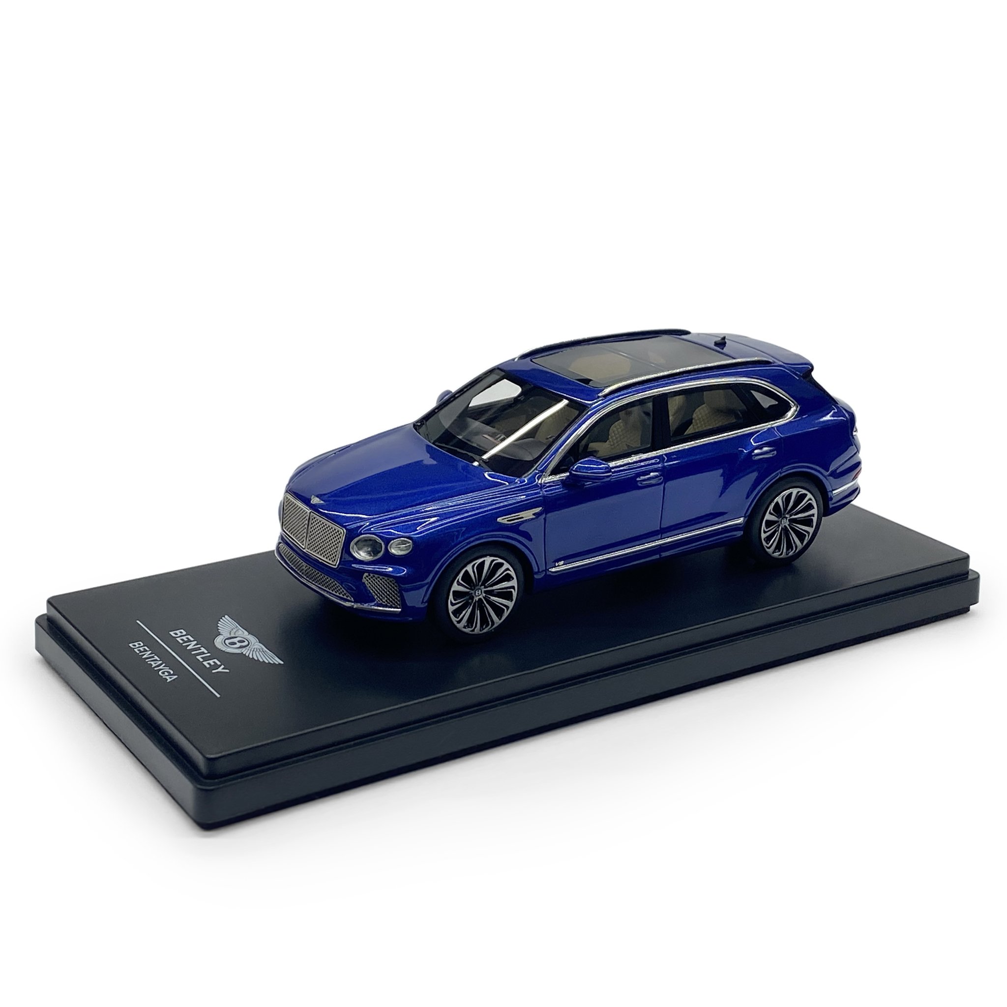 1:43 Bentayga V8 (藍色)